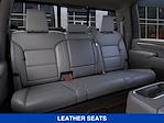 New 2025 GMC Sierra 2500 SLT Crew Cab 4x4 Pickup for sale #JG2888Z - photo 17