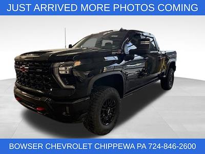 Used 2025 Chevrolet Silverado 2500 - photo 1