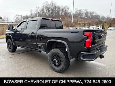 Used 2025 Chevrolet Silverado 2500 - photo 1