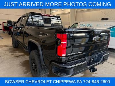 Used 2025 Chevrolet Silverado 2500 - photo 1