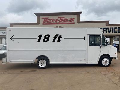 2000 Freightliner MT 45 4x2 Utilimaster Step Van / Walk-in for sale #0132C - photo 1