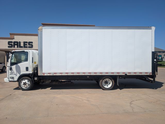 2019 Isuzu NPR photo 4
