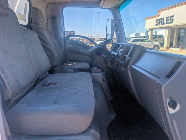 2008 Isuzu NPR photo 12