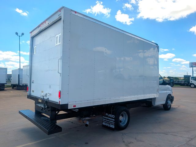 2019 Chevrolet Express 3500 Van Cutaway photo 5