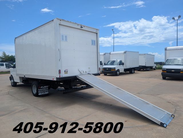 2019 Chevrolet Express 3500 Van Cutaway photo 2