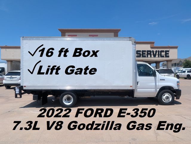 2022 Ford E-350 photo 4