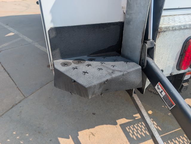 2021 Isuzu NPR photo 15