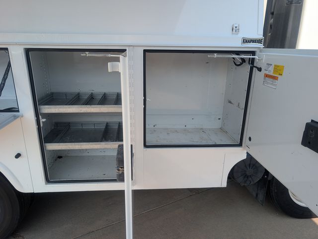 2021 Isuzu NPR photo 16