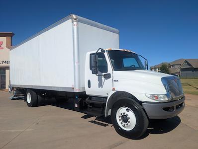 2022 INTERNATIONAL IHC MV607 - 26' Box with Lift Gate for sale #5075 - photo 1
