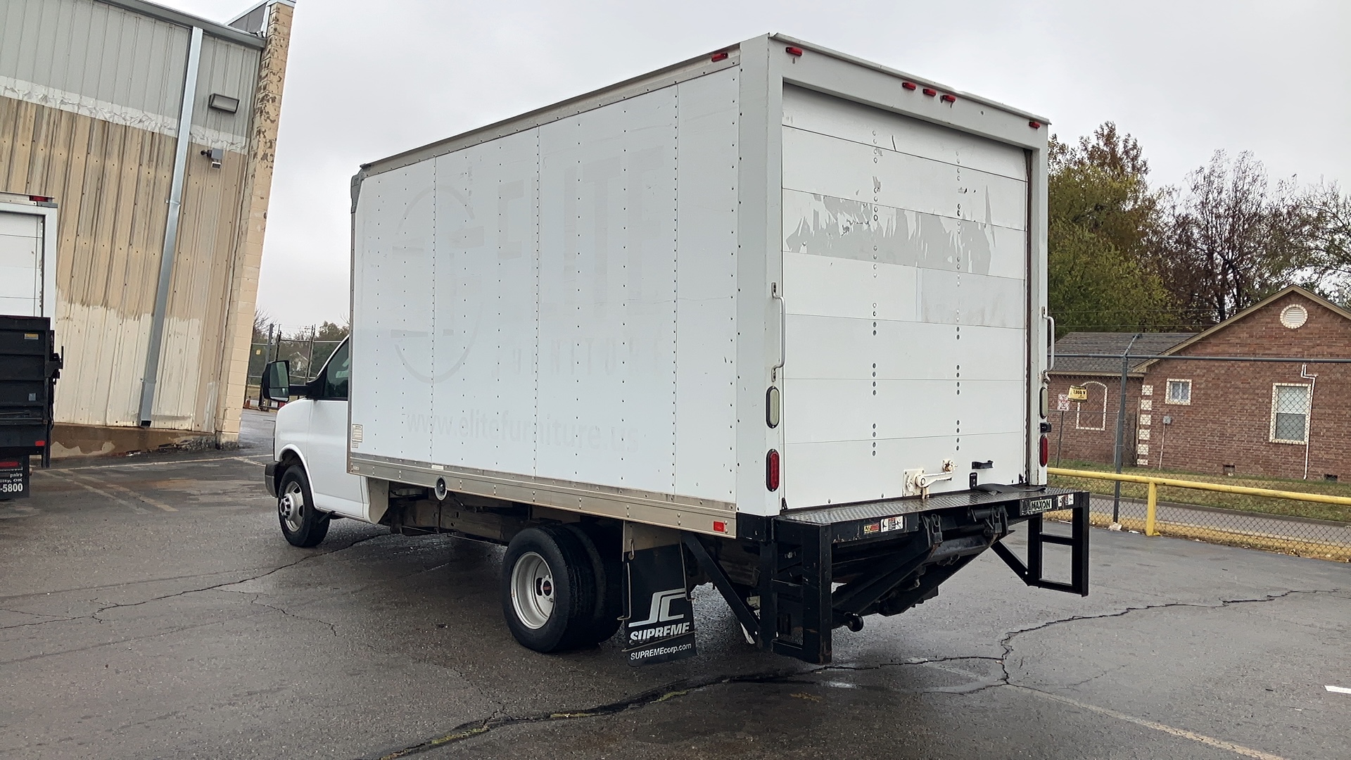 2016 Gmc Savana 3500 LT photo 3