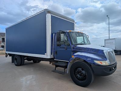 Used 2004 International 4300 - photo 1