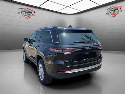2022 Jeep Grand Cherokee 4x4 SUV for sale #11312 - photo 2