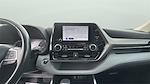 Used 2023 Toyota Highlander LE for sale #11537 - photo 9