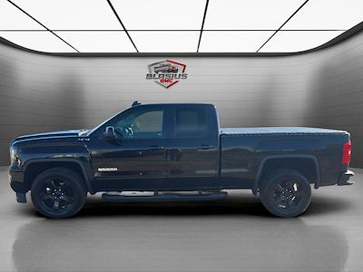 Used 2017 GMC Sierra 1500 - photo 1