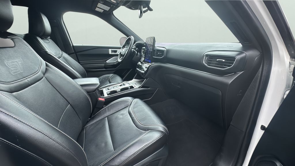 Used 2023 Ford Explorer - photo 14