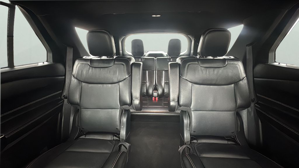 Used 2023 Ford Explorer - photo 18