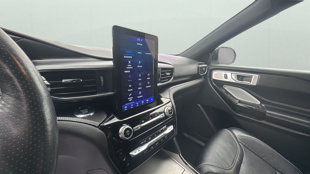 Used 2023 Ford Explorer - photo 26