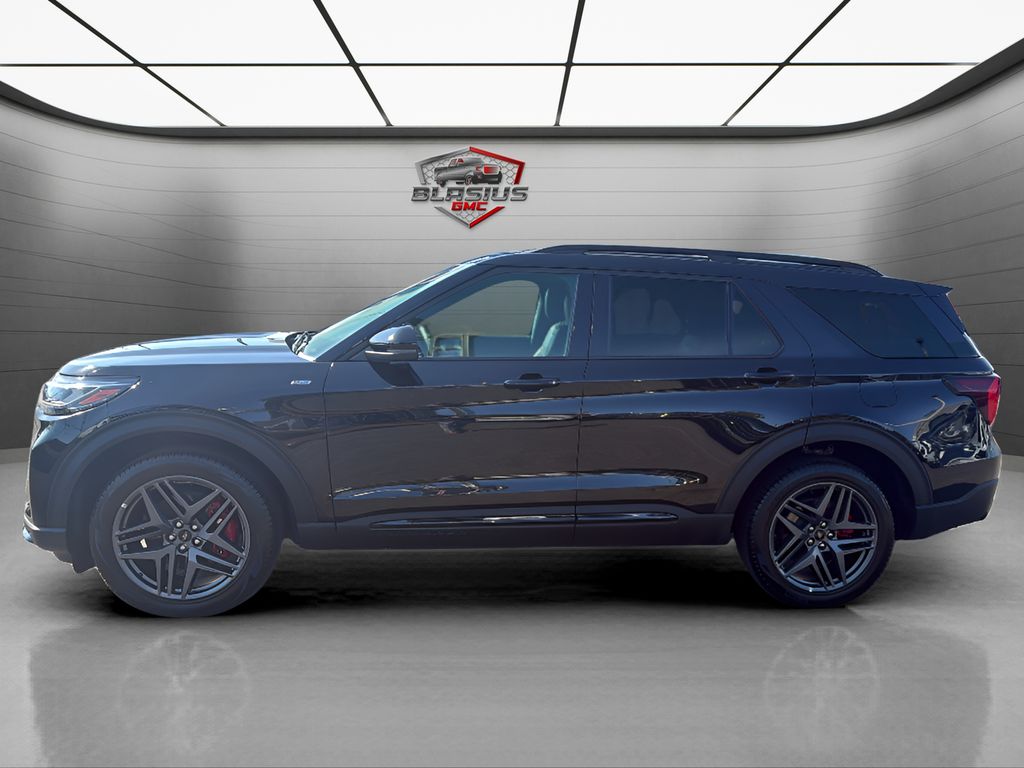 Used 2025 Ford Explorer - photo 6