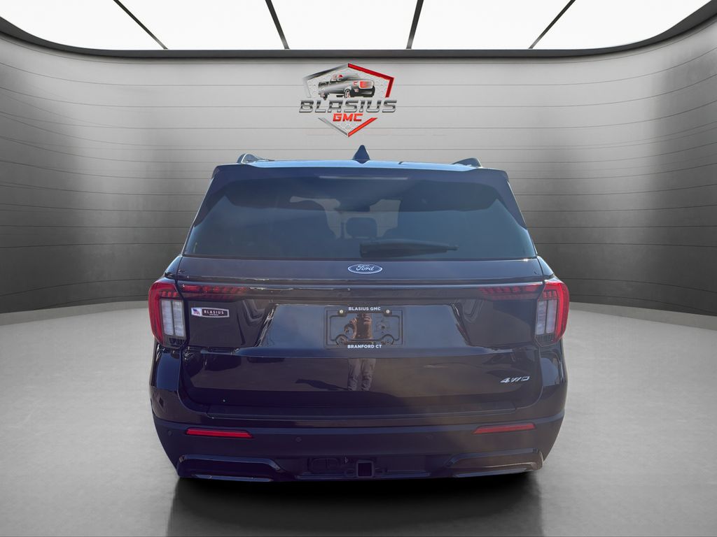 Used 2025 Ford Explorer - photo 5