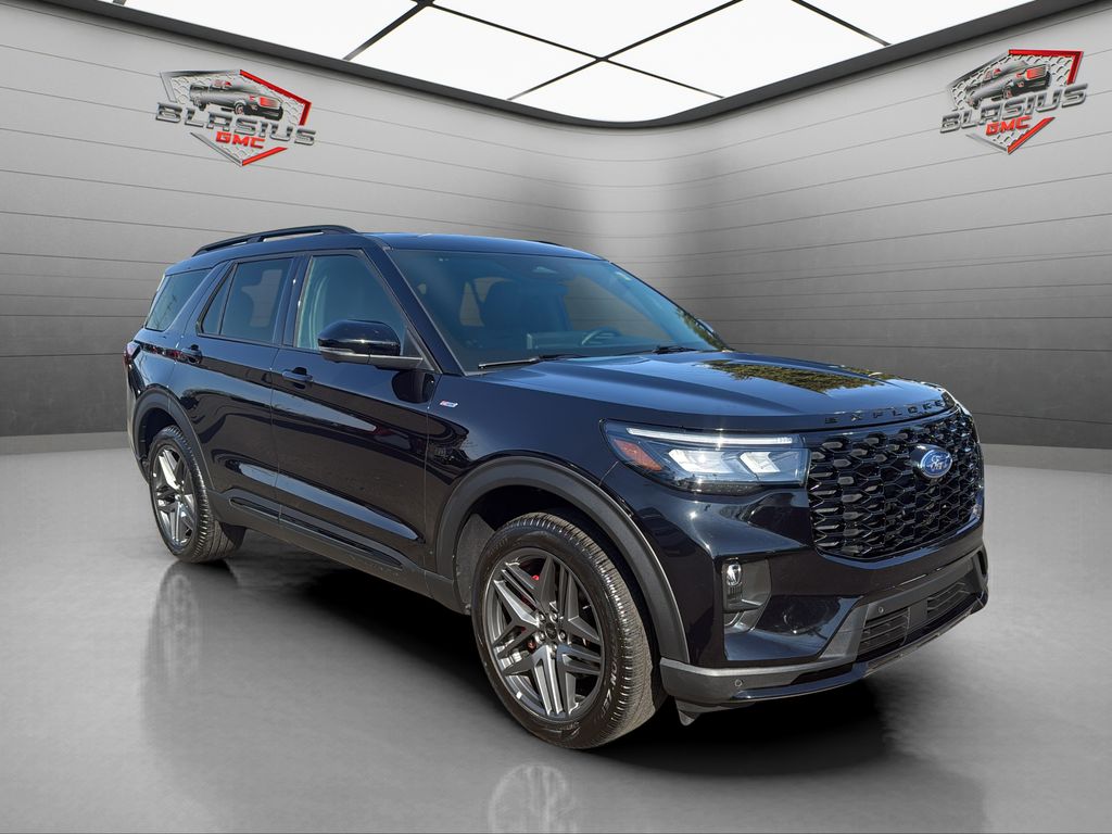 Used 2025 Ford Explorer - photo 9