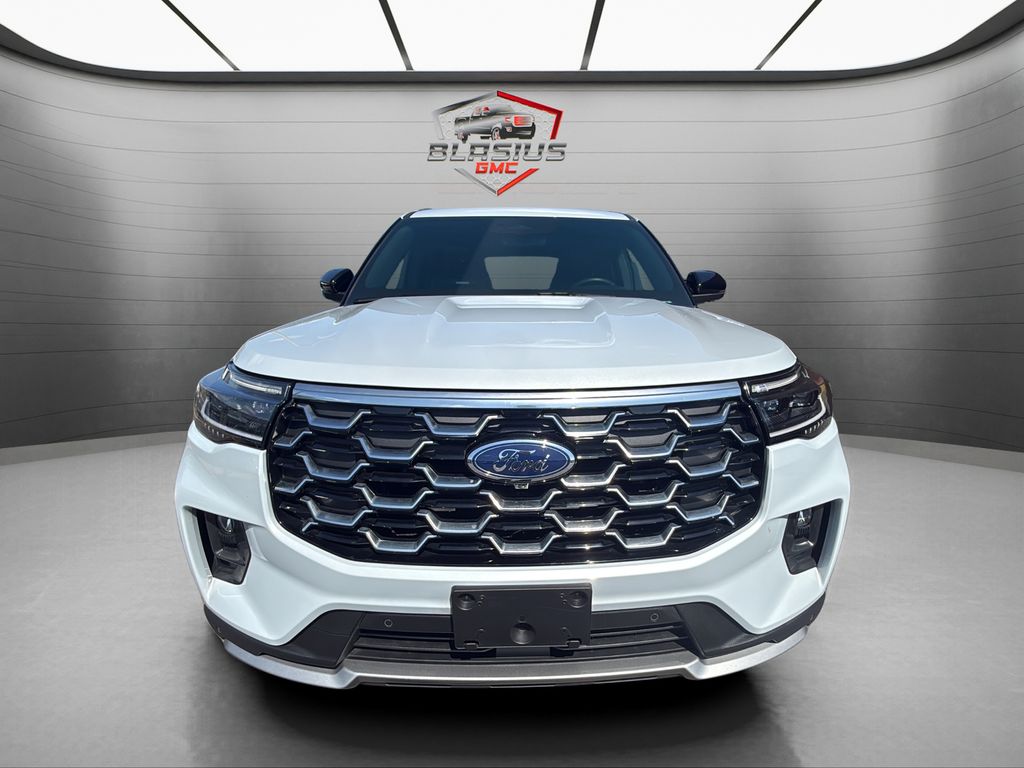 Used 2025 Ford Explorer - photo 10