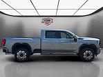 New 2025 GMC Sierra 2500 Denali Ultimate Crew Cab 4x4 Pickup for sale #326713 - photo 6