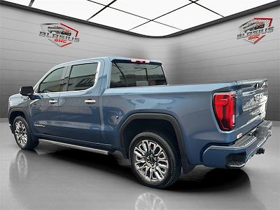 Used 2025 GMC Sierra 1500 Denali Ultimate Crew Cab for sale #326842A - photo 2