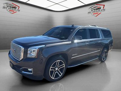 Used 2017 GMC Yukon XL - photo 1