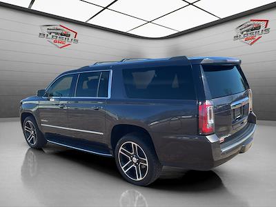Used 2017 GMC Yukon XL - photo 1