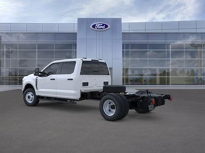 2025 Ford F-350 Crew Cab DRW 4x4 Cab Chassis for sale #257212 - photo 2
