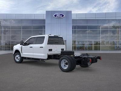 2025 Ford F-350 Crew Cab DRW 4x4 Cab Chassis for sale #257417 - photo 2