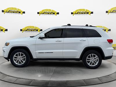 Used 2017 Jeep Grand Cherokee Laredo for sale #HC732269 - photo 2