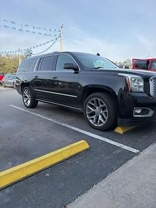 Used 2017 GMC Yukon XL - photo 1
