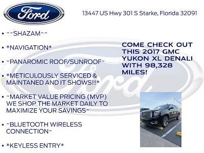 Used 2017 GMC Yukon XL - photo 1