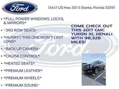 Used 2017 GMC Yukon XL - photo 1