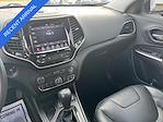 2019 Jeep Cherokee FWD SUV for sale #KD266132 - photo 31