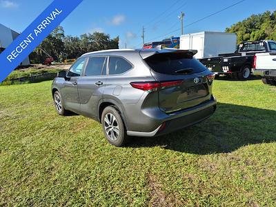 2023 Toyota Highlander FWD SUV for sale #PS021266 - photo 2