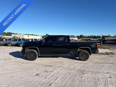 2024 Chevrolet Silverado 2500 Crew Cab 4WD Pickup for sale #R1223660 - photo 2
