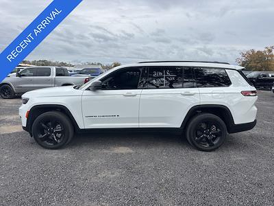 Used 2024 Jeep Grand Cherokee L - photo 1