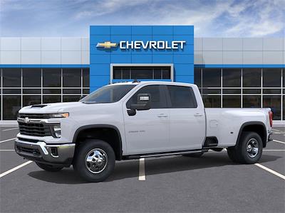 New 2026 Chevrolet Silverado 3500 LT Crew Cab for sale #215499 - photo 2