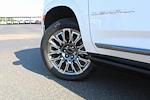 2024 GMC Yukon XL 4WD SUV for sale #267560A - photo 13