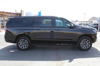 Used 2023 Chevrolet Suburban - photo 1