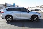 2021 Toyota Highlander FWD SUV for sale #325261B - photo 3