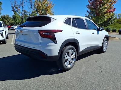 2026 Chevrolet Trax FWD SUV for sale #013000 - photo 2