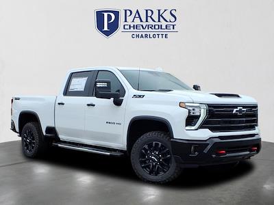 2026 Chevrolet Silverado 2500 Crew Cab 4WD Pickup for sale #106667 - photo 1