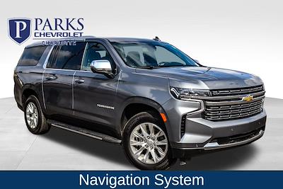 Used 2022 Chevrolet Suburban - photo 1