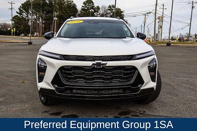 2025 Chevrolet Trax FWD SUV for sale #132818A - photo 2