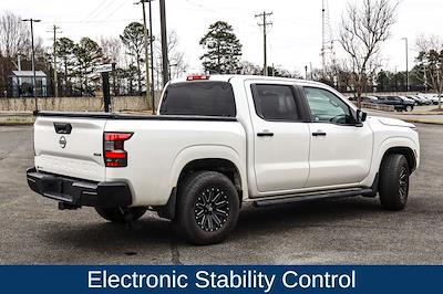 Used 2022 Nissan Frontier - photo 1