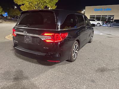 2018 Honda Odyssey FWD Minivan for sale #2C6109A - photo 2