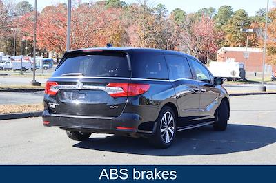 2018 Honda Odyssey FWD Minivan for sale #2C6109A - photo 2